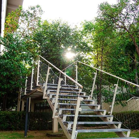 Getaway Residence At Cyberjaya Exterior photo